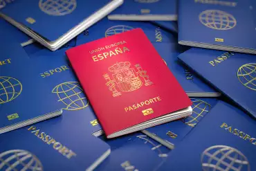 Spanish passport compared to other passports