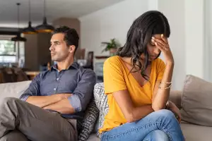 Pareja en proceso de extinción de pareja estable
