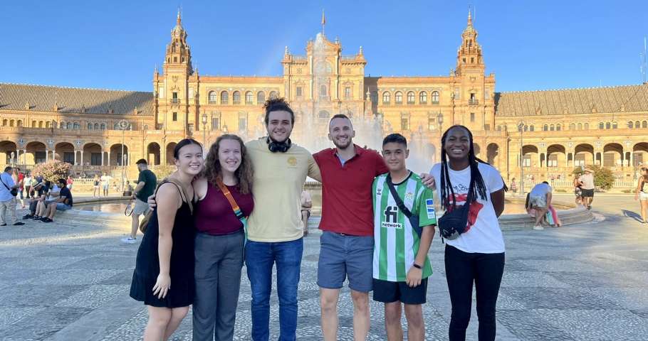 Estudiantes con estancia de larga duración por estudios en España